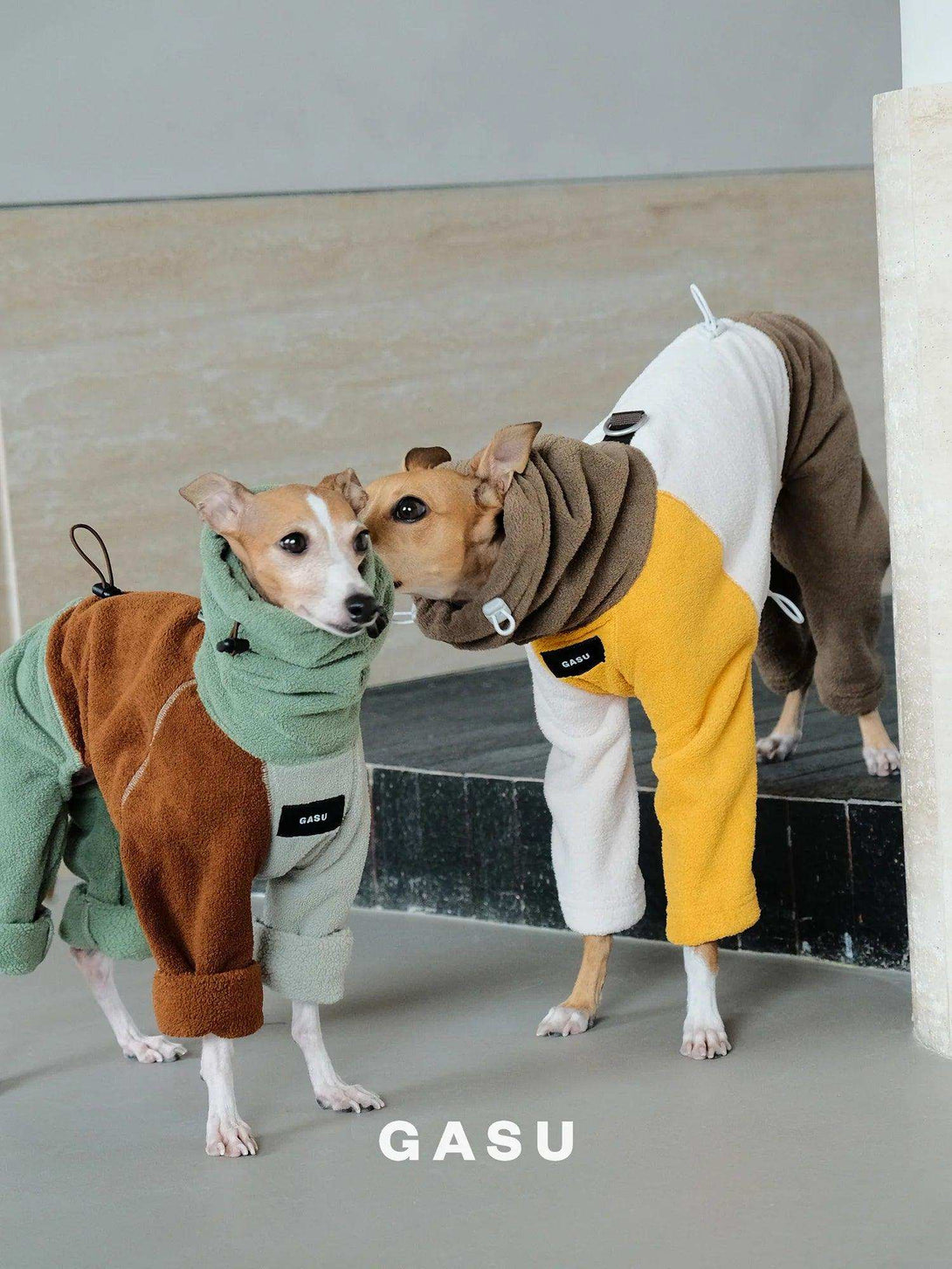 Adjustable 4-Leg Anti-static Fleece Dog Jumpsuit | Mango Creme Coffee Cake