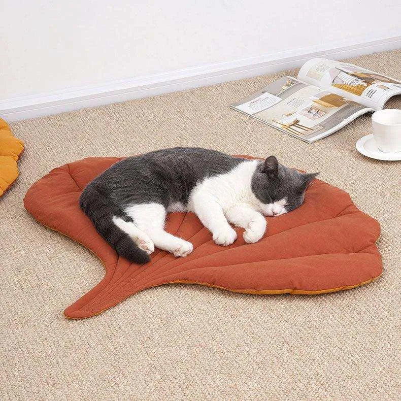 Leaf Shaped Pet Cushion Mat - 2&4 PETS