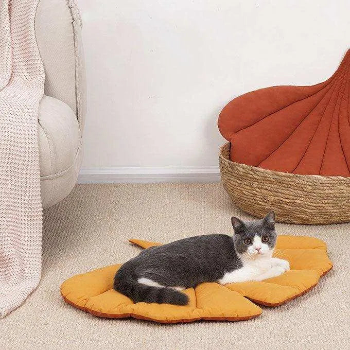 Leaf Shaped Pet Cushion Mat - 2&4 PETS